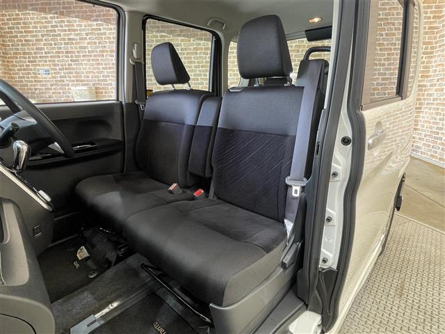 タント カスタムＸ　４ＷＤ　左側パワースライドドア　アイドリングストップ　ＫＥＮＷＯＯＤナビ　バックカメラ　フルセグＴＶ　オートエアコン　ロールサンシェード　オートライト　ＬＥＤヘッドライト　純正１４インチアルミホイール（17枚目）