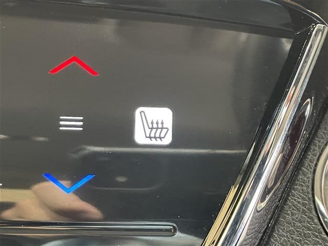 ヴェゼル ハイブリッドＸ　４ＷＤ　シティブレーキアクティブシステム　横滑り防止装置　パドルシフト　オートブレーキホールド　シートヒーター　純正ナビ　フルセグＴＶ　ＬＥＤヘッドライト　バックカメラ　ＥＴＣ　チップアップシート（12枚目）