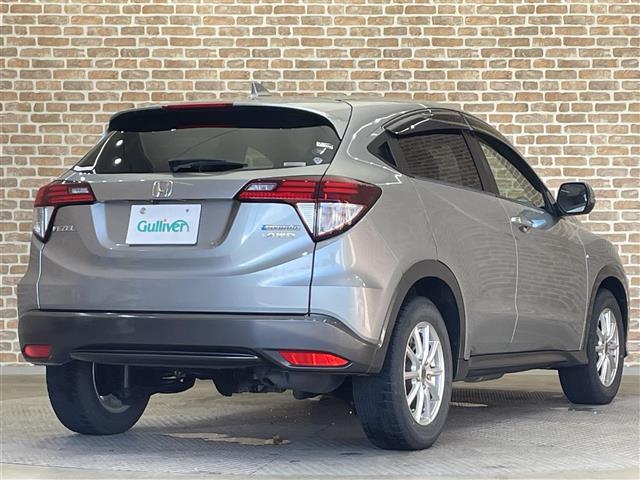 ヴェゼル ハイブリッドＸ　４ＷＤ　シティブレーキアクティブシステム　横滑り防止装置　パドルシフト　オートブレーキホールド　シートヒーター　純正ナビ　フルセグＴＶ　ＬＥＤヘッドライト　バックカメラ　ＥＴＣ　チップアップシート（34枚目）