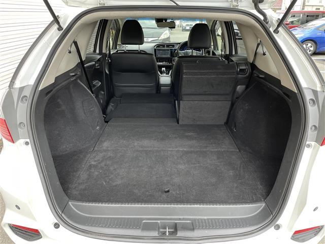 シャトル ハイブリッドＸ　パドルシフト　クルーズコントロール　社外ディスプレイオーディオ　Ｂｌｕｅｔｏｏｔｈ／ＣＤ／ＡｐｐｌｅＣａｒＰｌａｙ　　バックカメラ　社外コーナーセンサー　ビルトインＥＴＣ　前後ドライブレコーダー（23枚目）