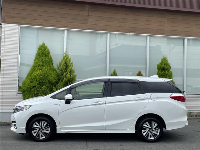 シャトル ハイブリッドＸ　パドルシフト　クルーズコントロール　社外ディスプレイオーディオ　Ｂｌｕｅｔｏｏｔｈ／ＣＤ／ＡｐｐｌｅＣａｒＰｌａｙ　　バックカメラ　社外コーナーセンサー　ビルトインＥＴＣ　前後ドライブレコーダー（27枚目）