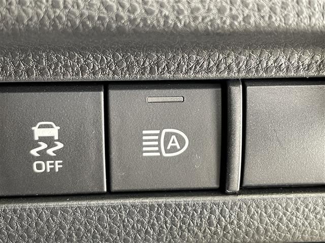 ハリアーハイブリッド Ｚ　ワンオーナー　４ＷＤ　モデリスタエアロ　寒冷地仕様　ＪＢＬプレミアムサウンドシステム　パノラミックビューモニター　ハンズフリーパワーバックドア　置くだけ充電　ＡＣ１００Ｖ１５００Ｗコンセント（23枚目）