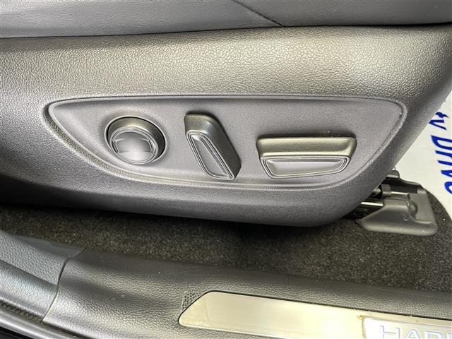 ハリアーハイブリッド Ｚ　ワンオーナー　４ＷＤ　モデリスタエアロ　寒冷地仕様　ＪＢＬプレミアムサウンドシステム　パノラミックビューモニター　ハンズフリーパワーバックドア　置くだけ充電　ＡＣ１００Ｖ１５００Ｗコンセント（26枚目）