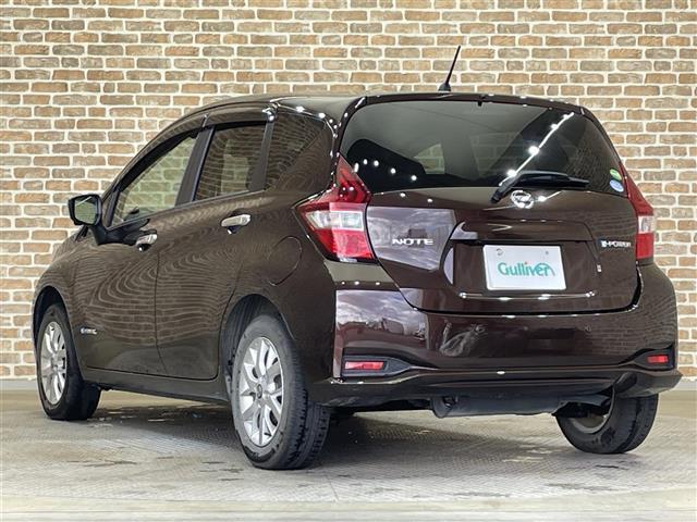 ノート ｅ－パワー　Ｘ　ＦＯＵＲ　Ｖセレクション　４ＷＤ　アラウンドビューモニター　エマージェンシーブレーキ　レーンアシスト　前後ソナー　インテリジェントルームミラー　横滑り防止装置　ヒルスタートアシスト　純正ナビ　フルセグＴＶ　ＬＥＤヘッドライト（40枚目）