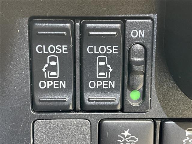 タンク カスタムG 4WD 両側パワースライドドア スマートアシスト3 クルーズコントロール コーナーセンサー 衝突回避支援ブレーキ 純正ナビ LEDヘッドライト LEDフォグライト 純正アルミホイール(3枚目)