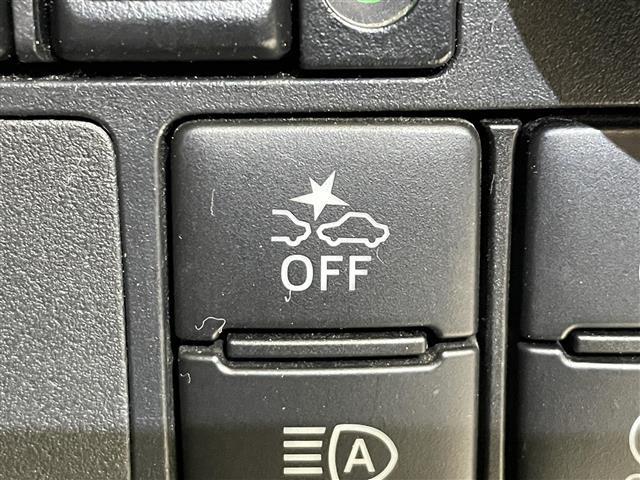 タンク カスタムG 4WD 両側パワースライドドア スマートアシスト3 クルーズコントロール コーナーセンサー 衝突回避支援ブレーキ 純正ナビ LEDヘッドライト LEDフォグライト 純正アルミホイール(8枚目)