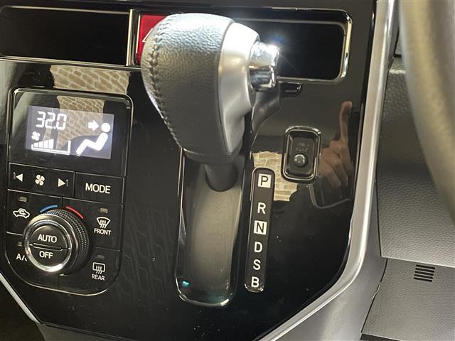 タンク カスタムG 4WD 両側パワースライドドア スマートアシスト3 クルーズコントロール コーナーセンサー 衝突回避支援ブレーキ 純正ナビ LEDヘッドライト LEDフォグライト 純正アルミホイール(22枚目)