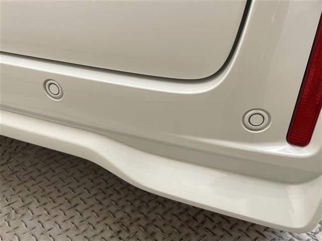 スペーシアカスタム ハイブリッドＸＳ　４ＷＤ　両側パワースライドドア　マルチユースフラップ　ヘッドアップディスプレイ　スズキセーフティサポート　デュアルセンサーブレーキサポート　アダプティブクルーズコントロール　コーナーセンサー（7枚目）