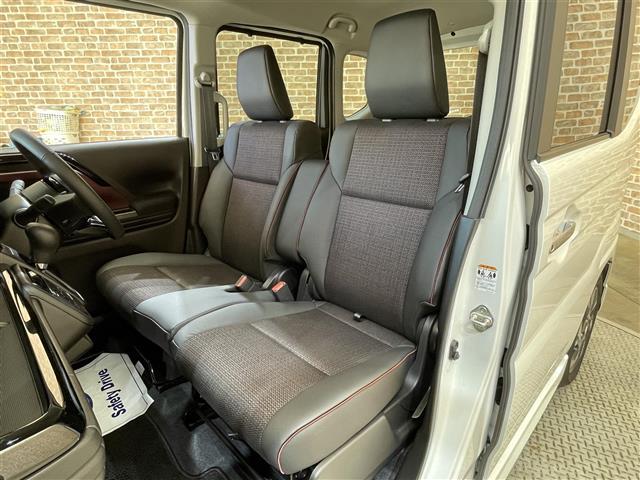 スペーシアカスタム ハイブリッドＸＳ　４ＷＤ　両側パワースライドドア　マルチユースフラップ　ヘッドアップディスプレイ　スズキセーフティサポート　デュアルセンサーブレーキサポート　アダプティブクルーズコントロール　コーナーセンサー（25枚目）