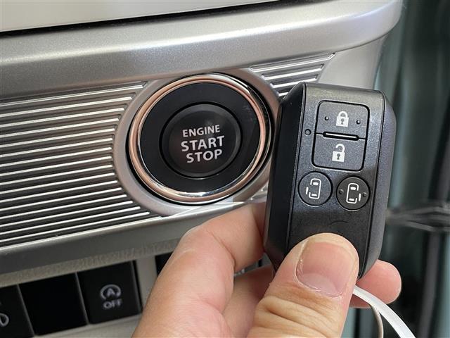 スペーシア ハイブリッドＸ　４ＷＤ　２トーンルーフパッケージ　アップグレードパッケージ　両側パワースライドドア　ルーフレール　スリムサーキュレーター　デュアルセンサーブレーキサポート　リヤパーキングセンサー　シートヒーター（24枚目）