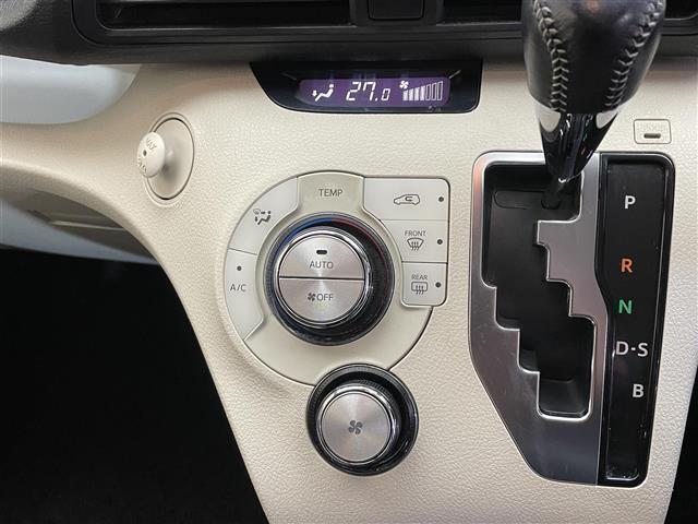 シエンタ Ｇ　３列７人乗り　トヨタセーフティセンスＣ　両側パワースライドドア　横滑り防止装置　プリクラッシュセーフティ　レーンディパーチャーアラート　オートマチックハイビーム　カロッツェリアナビ　バックカメラ（10枚目）