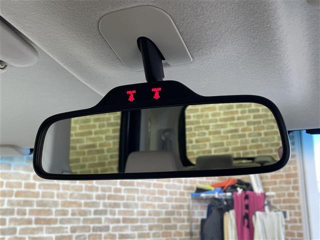 Ｎ－ＢＯＸ Ｇ・Ｌホンダセンシング　４ＷＤ　両側パワースライドドア　ホンダセンシング　衝突軽減ブレーキ　アダプティブクルーズコントロール　オートハイビーム　前席シートヒーター　ロールサンシェード　純正ナビ　フルＬＥＤヘッドランプ（21枚目）