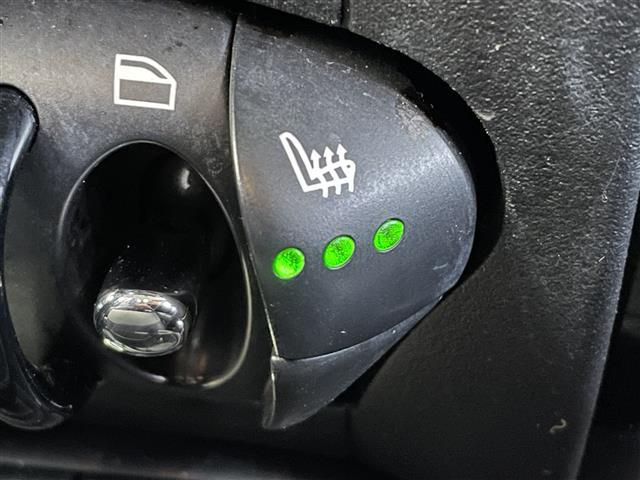 ＭＩＮＩ クーパーＳ　クロスオーバー　オール４　４ＷＤ　ターボ　横滑り防止装置　パドルシフト　前席シートヒーター　Ｐｉｏｎｅｅｒナビ　フルセグＴＶ　バックカメラ　ＥＴＣ　オートライト　ＨＩＤヘッドライト　純正１７インチアルミホイール（13枚目）