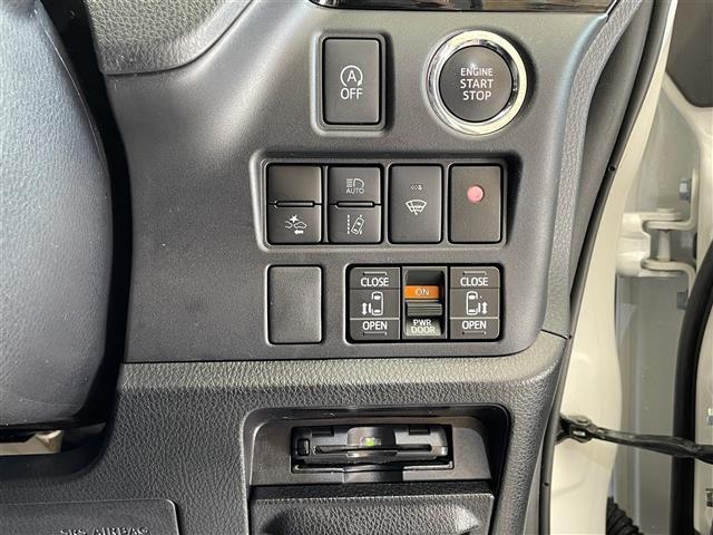 ヴォクシー ＺＳ　煌ＩＩ　ワンオーナー　４ＷＤ　寒冷地仕様　両側パワースライドドア　トヨタセーフティセンスＣ　プリクラッシュセーフティ　クルーズコントロール　クリアランスソナー　純正ＳＤナビ　ＬＥＤヘッドランプ（21枚目）