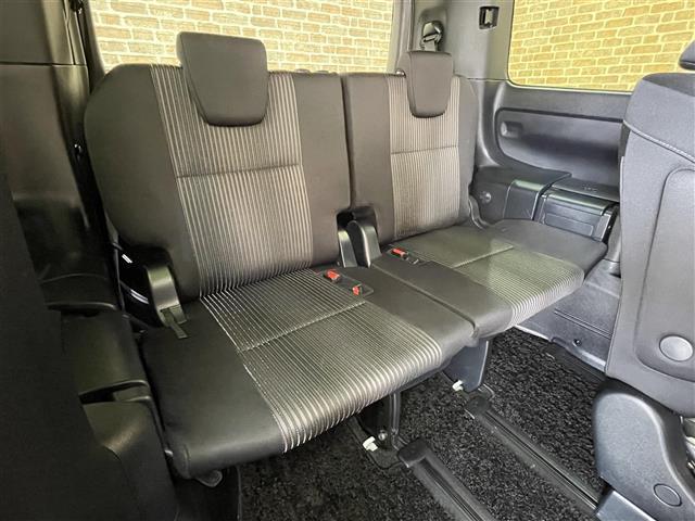 ヴォクシー ＺＳ　煌ＩＩ　ワンオーナー　４ＷＤ　寒冷地仕様　両側パワースライドドア　トヨタセーフティセンスＣ　プリクラッシュセーフティ　クルーズコントロール　クリアランスソナー　純正ＳＤナビ　ＬＥＤヘッドランプ（28枚目）