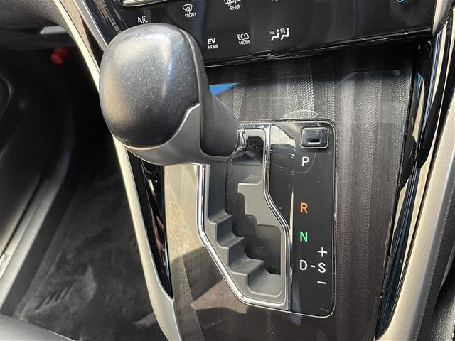 ハリアーハイブリッド プレミアム ワンオーナー 4WD ムーンルーフ プリクラッシュセーフティ レーダークルーズコントロール レーンディパーチャーアラート Msスピードエアロ パワーバックドア 運転席パワーシート(18枚目)