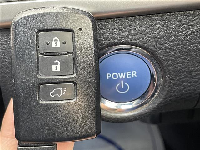 ハリアーハイブリッド プレミアム ワンオーナー 4WD ムーンルーフ プリクラッシュセーフティ レーダークルーズコントロール レーンディパーチャーアラート Msスピードエアロ パワーバックドア 運転席パワーシート(21枚目)