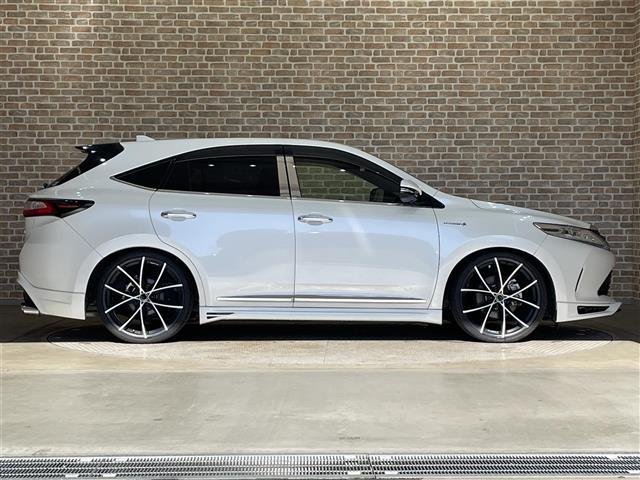 ハリアーハイブリッド プレミアム ワンオーナー 4WD ムーンルーフ プリクラッシュセーフティ レーダークルーズコントロール レーンディパーチャーアラート Msスピードエアロ パワーバックドア 運転席パワーシート(35枚目)