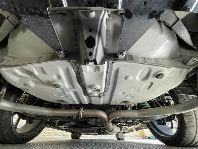 ハリアーハイブリッド プレミアム ワンオーナー 4WD ムーンルーフ プリクラッシュセーフティ レーダークルーズコントロール レーンディパーチャーアラート Msスピードエアロ パワーバックドア 運転席パワーシート(39枚目)