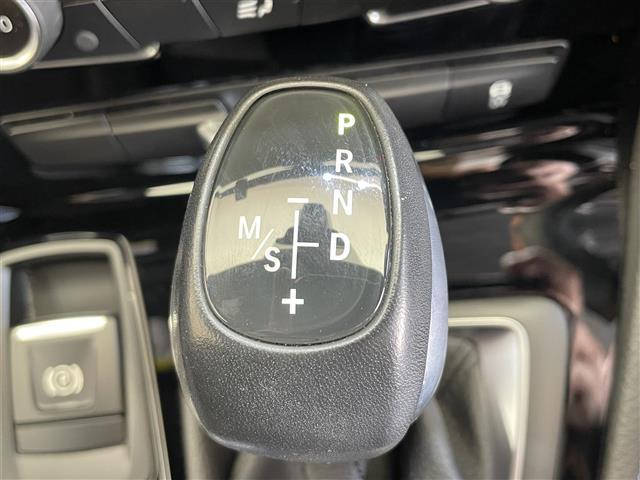 2シリーズ 218dアクティブツアラー Mスポーツ ディーゼルターボ パドルシフト 衝突被害軽減システム 車線逸脱警報 コーナーセンサー 横滑り防止装置 アイドリングストップ 可変スピードリミッター 純正ナビ TVチューナー バックカメラ(15枚目)