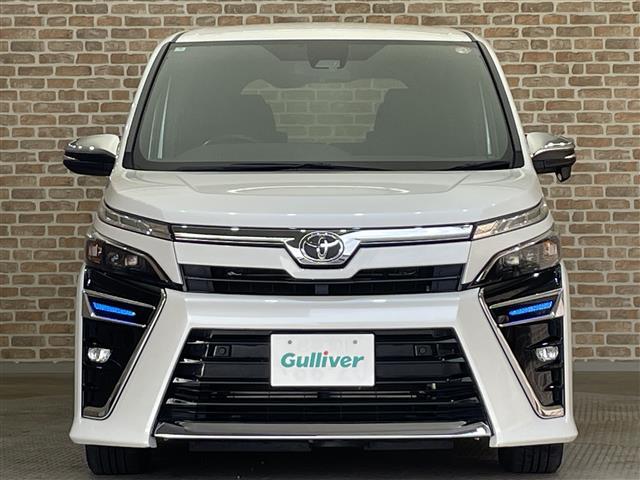 ヴォクシー ZS 煌II ワンオーナー 4WD 寒冷地仕様 カロッツェリア後席ディスプレイ 両側パワースライドドア トヨタセーフティセンスC クルーズコントロール クリアランスソナー プリクラッシュセーフティ 純正ホイール(31枚目)