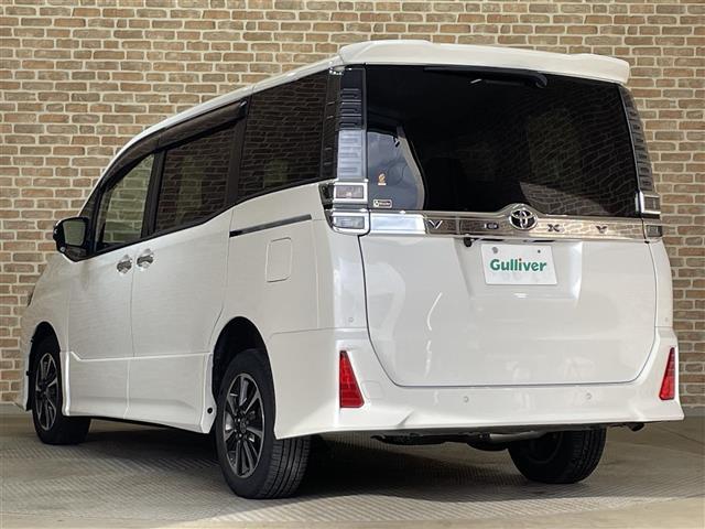 ヴォクシー ZS 煌II ワンオーナー 4WD 寒冷地仕様 カロッツェリア後席ディスプレイ 両側パワースライドドア トヨタセーフティセンスC クルーズコントロール クリアランスソナー プリクラッシュセーフティ 純正ホイール(43枚目)