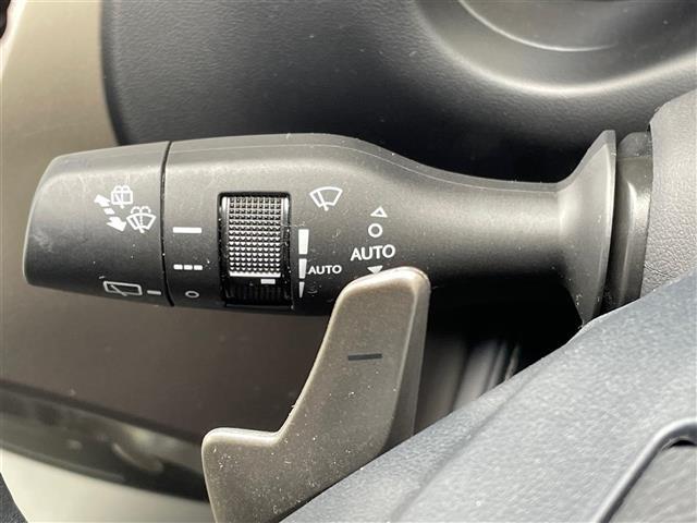 NX NX300h Iパッケージ 4WD 寒冷地仕様 パノラミックビューモニター レクサスセーフティシステム+ レーダークルーズコントロール シートヒーター ヘッドアップディスプレイ パワーシート(7枚目)