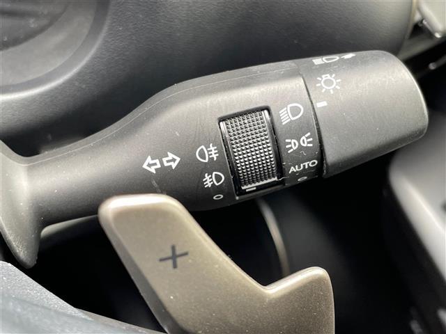 NX NX300h Iパッケージ 4WD 寒冷地仕様 パノラミックビューモニター レクサスセーフティシステム+ レーダークルーズコントロール シートヒーター ヘッドアップディスプレイ パワーシート(8枚目)