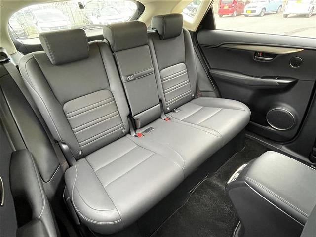 NX NX300h Iパッケージ 4WD 寒冷地仕様 パノラミックビューモニター レクサスセーフティシステム+ レーダークルーズコントロール シートヒーター ヘッドアップディスプレイ パワーシート(31枚目)