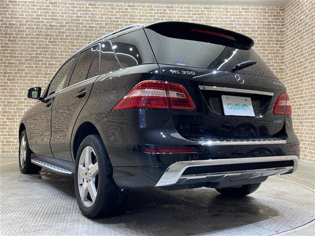 Mクラス ML350 ブルーテック 4マチック 4WD AMGスポーツパッケージ パノラミックスライディングルーフ 360°カメラシステム AMGスポーツレザーシート EASY-PACK自動開閉テールゲート クルーズコントロール(36枚目)