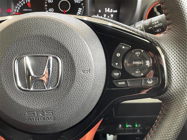 Ｎ－ＯＮＥ ＲＳ　６速マニュアルミッション　ターボ　ホンダセンシング　衝突軽減ブレーキ　アダプティブクルーズコントロール　パーキングセンサー　無限カーボンシフトノブ　シートヒーター　純正ナビ　フルＬＥＤヘッドライト（15枚目）