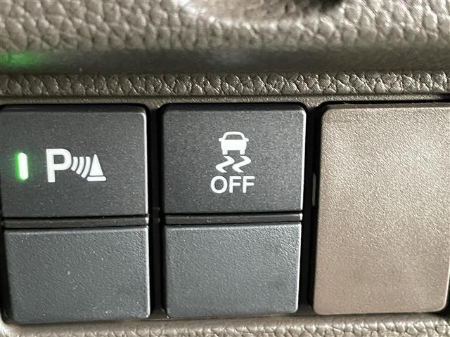 Ｎ－ＢＯＸ Ｌ　４ＷＤ　左側パワースライドドア　ホンダセンシング　衝突軽減ブレーキ　渋滞追従機能付きクルーズコントロール　パーキングセンサー　シートヒーター　シートバックテーブル　カロッツェリアナビ（16枚目）