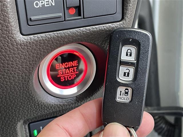 Ｎ－ＢＯＸ Ｌ　４ＷＤ　左側パワースライドドア　ホンダセンシング　衝突軽減ブレーキ　渋滞追従機能付きクルーズコントロール　パーキングセンサー　シートヒーター　シートバックテーブル　カロッツェリアナビ（23枚目）