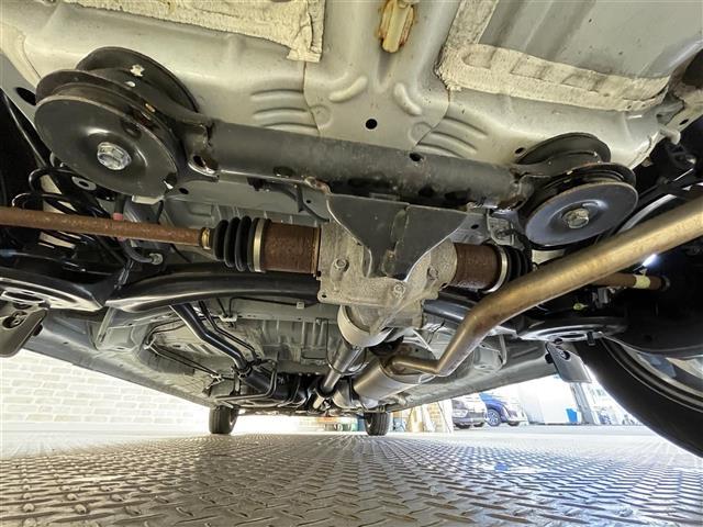 Ｎ－ＢＯＸ Ｌ　４ＷＤ　左側パワースライドドア　ホンダセンシング　衝突軽減ブレーキ　渋滞追従機能付きクルーズコントロール　パーキングセンサー　シートヒーター　シートバックテーブル　カロッツェリアナビ（41枚目）