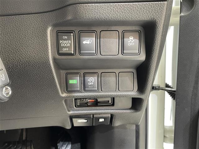 エクストレイル モード・プレミアｉ　ハイコントラストインテリア　プロパイロット　クルーズコントロール　エマージェンシーブレーキ　レーンアシストコーナーセンサー　コーナリングスタビリティアシスト　アクティブエンジンブレーキ　ダウンヒルアシスト　アイドリングストップ（15枚目）