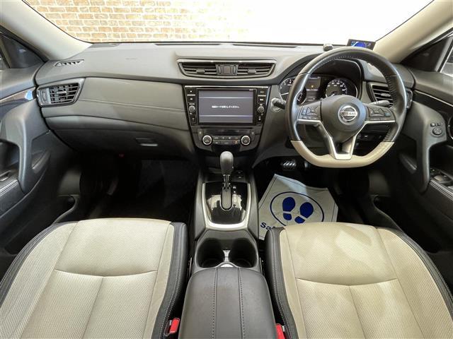 エクストレイル モード・プレミアｉ　ハイコントラストインテリア　プロパイロット　クルーズコントロール　エマージェンシーブレーキ　レーンアシストコーナーセンサー　コーナリングスタビリティアシスト　アクティブエンジンブレーキ　ダウンヒルアシスト　アイドリングストップ（42枚目）