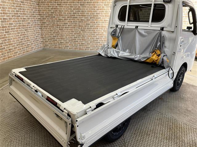 商談ルームにはキッズルームも完備しています☆お子様連れでもゆっくりとお車をお選びいただけます！