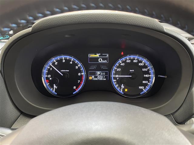レヴォーグ １．６ＧＴ－Ｓアイサイト　４ＷＤ　本革シート　ビルシュタインダンパー　アイサイトＶｅｒ．３　アドバンスドセイフティパッケージ　パドルシフト　パワーシート　シートヒーター　純正ナビ　エンジンスターター（11枚目）