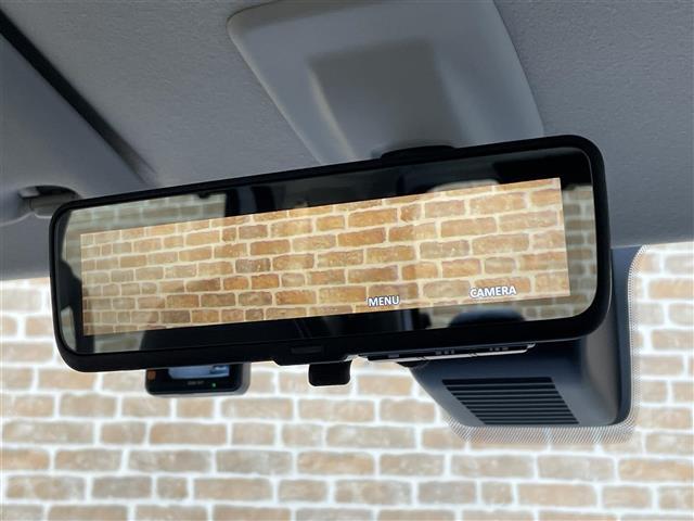 デリカミニ Ｔ　プレミアム　４ＷＤ　ターボ　両側ハンズフリーオートスライドドア　ルーフレール　マルチアラウンドモニター　ｅ－Ａｓｓｉｓｔ　衝突被害軽減ブレーキシステム　マイパイロット　コーナーセンサー　ヒルディセントコントロール（5枚目）