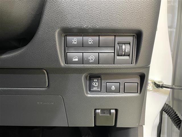 デリカミニ Ｔ　プレミアム　４ＷＤ　ターボ　両側ハンズフリーオートスライドドア　ルーフレール　マルチアラウンドモニター　ｅ－Ａｓｓｉｓｔ　衝突被害軽減ブレーキシステム　マイパイロット　コーナーセンサー　ヒルディセントコントロール（23枚目）