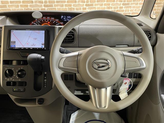 タント L 4WD 横滑り防止装置 アイドリングストップ ロールサンシェード フロントベンチシート ストラーダナビ ワンセグTV ETC マニュアルエアコン(3枚目)