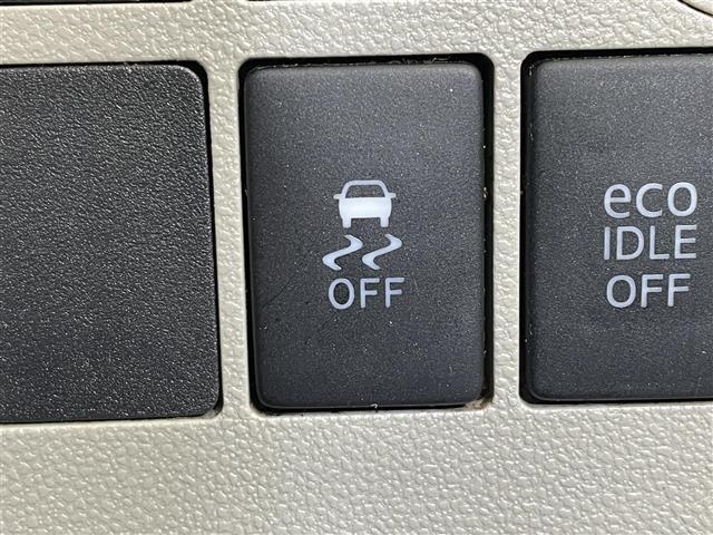 タント L 4WD 横滑り防止装置 アイドリングストップ ロールサンシェード フロントベンチシート ストラーダナビ ワンセグTV ETC マニュアルエアコン(12枚目)