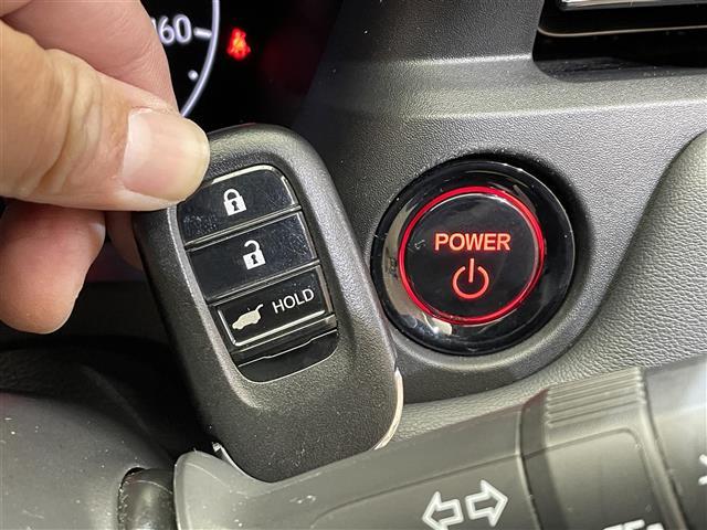 ヴェゼル ｅ：ＨＥＶ　Ｚ　４ＷＤ　マルチビューカメラシステム　プレミアムオーディオ　ハンズフリーアクセステールゲート　ホンダセンシング　ヒルディセントコントロール　ワイヤレス充電　パーキングセンサー　ＬＥＤヘッドライト（23枚目）