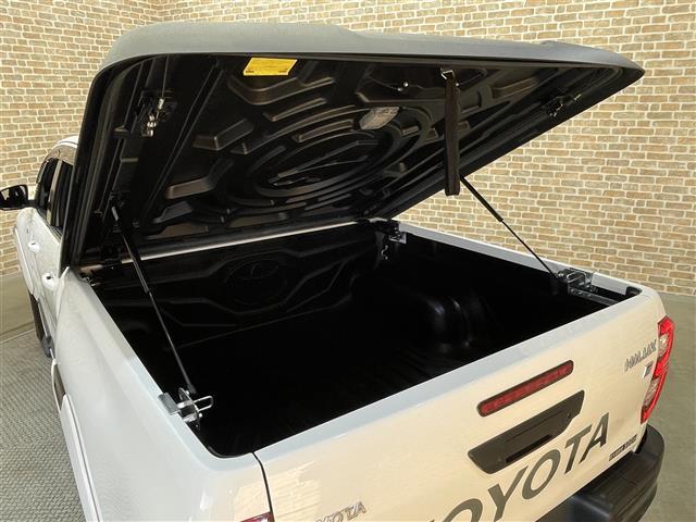 ハイラックス Ｚ　ＧＲスポーツ　パノラミックビューモニター　ハードトノカバー　ＢＡＴＴＬＥＺリフトアップスプリング（Ｆ）　ＲＡＹＳチームデイトナ　リヤデフロック　オートＬＳＤ　レーダークルーズコントロール　クリアランスソナー（6枚目）