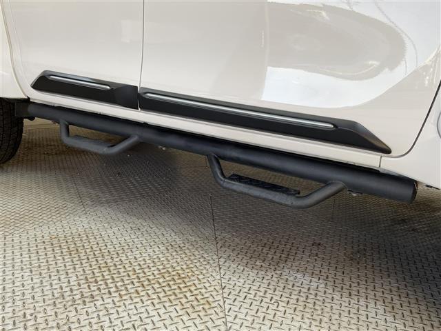 ハイラックス Ｚ　ＧＲスポーツ　パノラミックビューモニター　ハードトノカバー　ＢＡＴＴＬＥＺリフトアップスプリング（Ｆ）　ＲＡＹＳチームデイトナ　リヤデフロック　オートＬＳＤ　レーダークルーズコントロール　クリアランスソナー（11枚目）