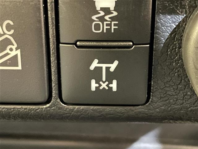 ハイラックス Ｚ　ＧＲスポーツ　パノラミックビューモニター　ハードトノカバー　ＢＡＴＴＬＥＺリフトアップスプリング（Ｆ）　ＲＡＹＳチームデイトナ　リヤデフロック　オートＬＳＤ　レーダークルーズコントロール　クリアランスソナー（14枚目）