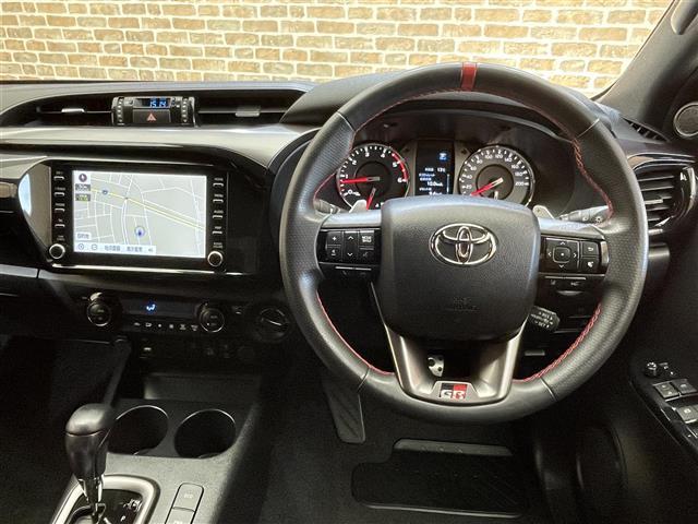 ハイラックス Ｚ　ＧＲスポーツ　パノラミックビューモニター　ハードトノカバー　ＢＡＴＴＬＥＺリフトアップスプリング（Ｆ）　ＲＡＹＳチームデイトナ　リヤデフロック　オートＬＳＤ　レーダークルーズコントロール　クリアランスソナー（18枚目）