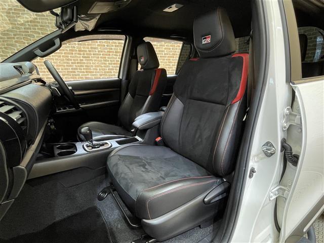 ハイラックス Ｚ　ＧＲスポーツ　パノラミックビューモニター　ハードトノカバー　ＢＡＴＴＬＥＺリフトアップスプリング（Ｆ）　ＲＡＹＳチームデイトナ　リヤデフロック　オートＬＳＤ　レーダークルーズコントロール　クリアランスソナー（29枚目）