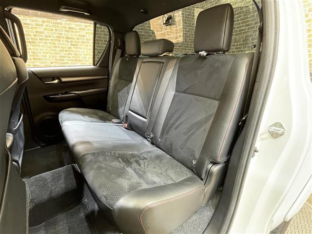 ハイラックス Ｚ　ＧＲスポーツ　パノラミックビューモニター　ハードトノカバー　ＢＡＴＴＬＥＺリフトアップスプリング（Ｆ）　ＲＡＹＳチームデイトナ　リヤデフロック　オートＬＳＤ　レーダークルーズコントロール　クリアランスソナー（31枚目）