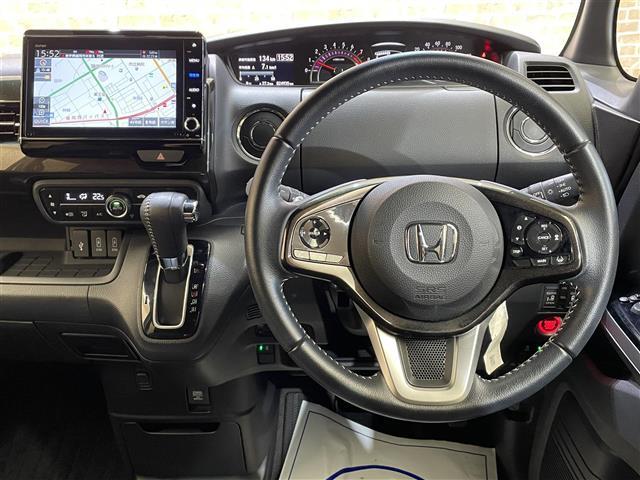 Ｎ－ＢＯＸ Ｇ・Ｌターボホンダセンシング　ワンオーナー　４ＷＤ　ターボ　両側パワースライドドア（左側ハンズフリー機能付き）　パドルシフト　シートヒーター　ホンダセンシング　ルーフコンソール　純正ナビ　フルセグＴＶ　ＬＥＤヘッドランプ（14枚目）